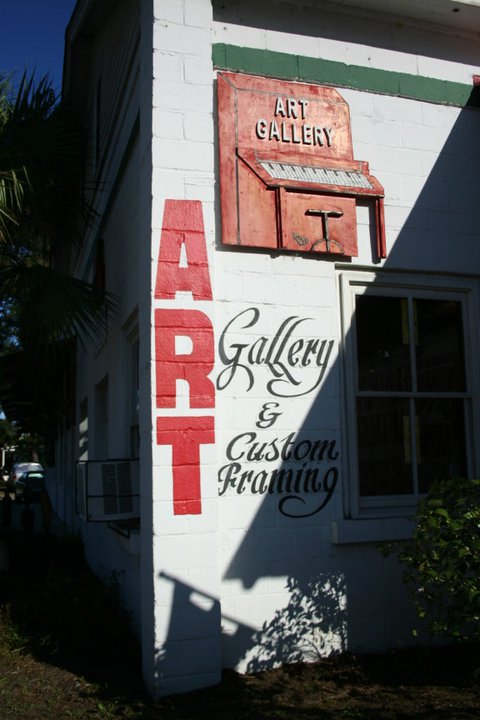 alt